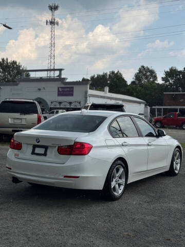 2012 BMW 3 Series 328i