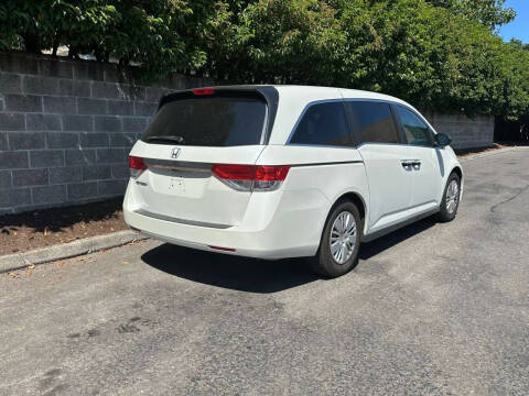 2014 Honda Odyssey LX