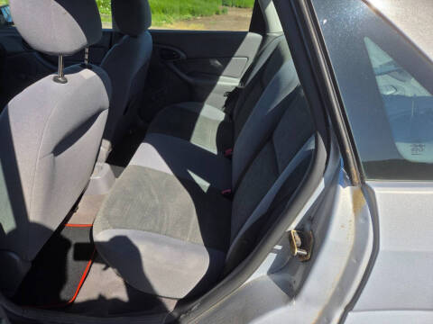 2004 Ford Focus LX
