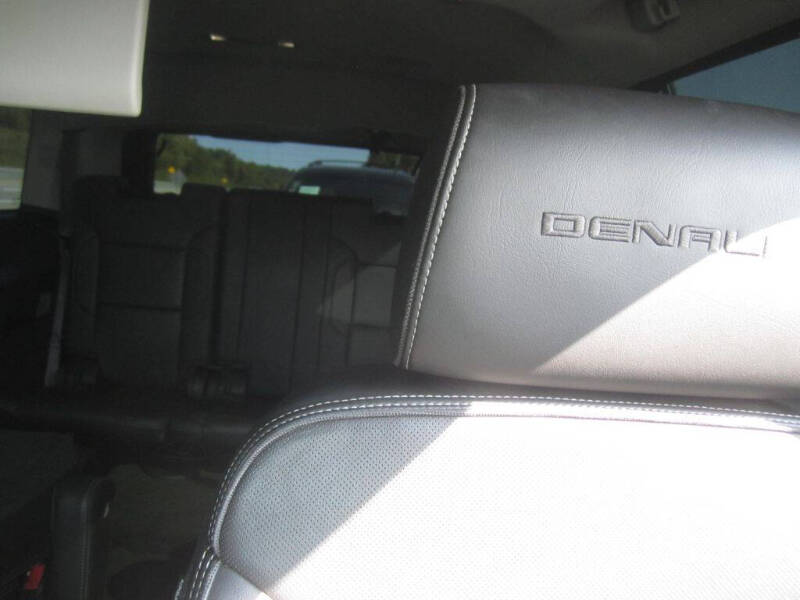 2017 GMC Yukon Denali