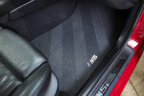 2001 BMW M5