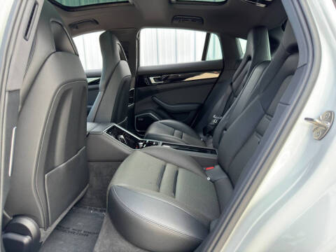 2021 Porsche Panamera 4S E-Hybrid