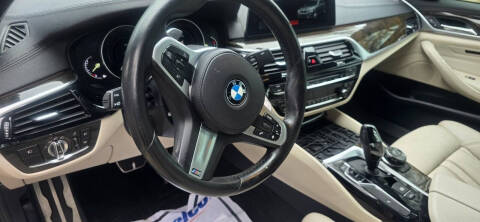 2017 BMW 5 Series 540i