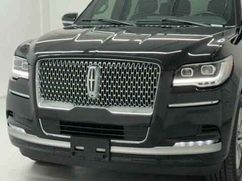 2023 Lincoln Navigator L Standard
