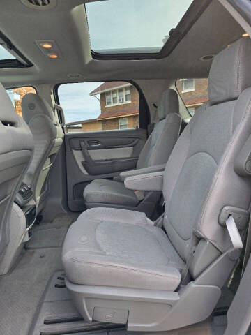 2016 GMC Acadia SLE-2