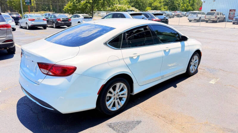 2017 Chrysler 200 Limited Platinum