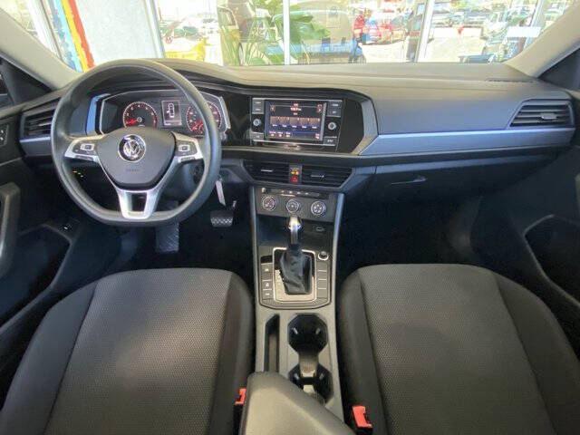 2019 Volkswagen Jetta
