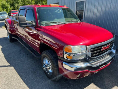 2004 GMC Sierra 3500 for sale at LITITZ MOTORCAR INC. in Lititz PA