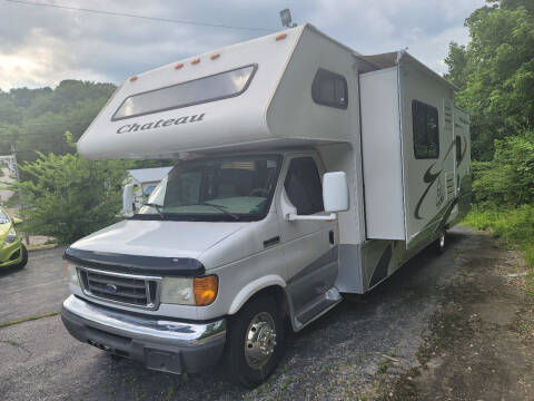 2006 Ford E-Series Chassis for sale at BHT Motors LLC in Imperial MO