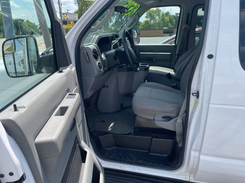 2013 Ford E-Series E-150 XL