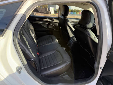 2018 Ford Fusion Hybrid SE