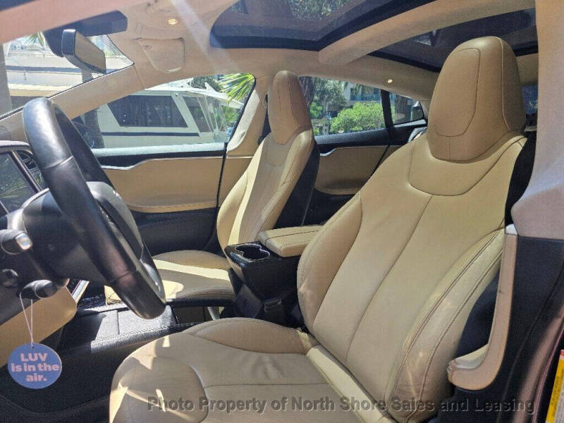 2015 Tesla Model S