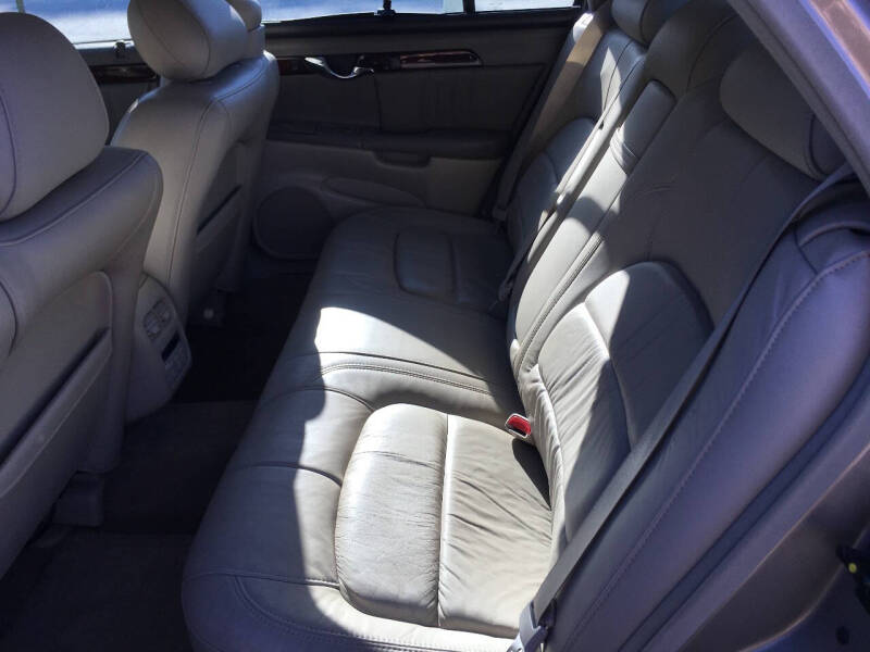 2003 Cadillac DeVille DHS