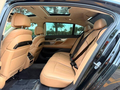 2017 BMW 7 Series 740i