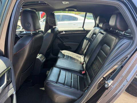 2016 Volkswagen Golf GTI SE