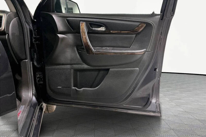 2015 GMC Acadia Denali