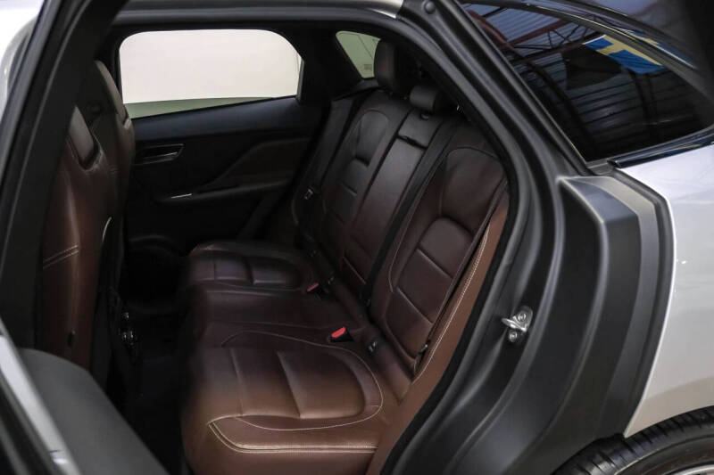 2018 Jaguar F-PACE S