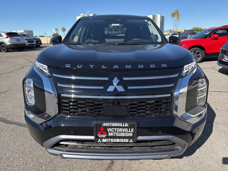 2025 Mitsubishi Outlander SE