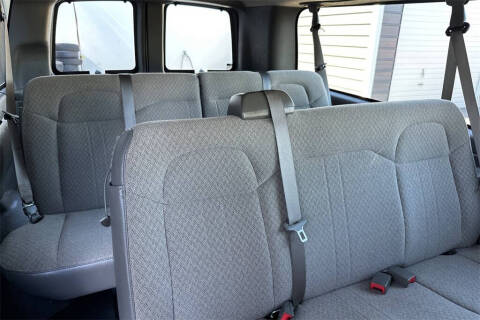 2024 Chevrolet Express LT 3500