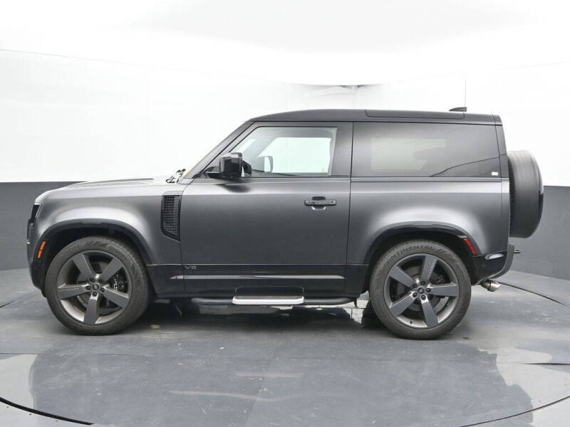 2023 Land Rover Defender 90 V8