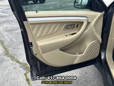2016 Ford Taurus SEL