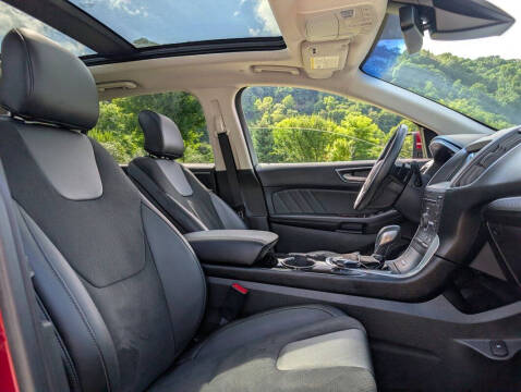 2016 Ford Edge Sport