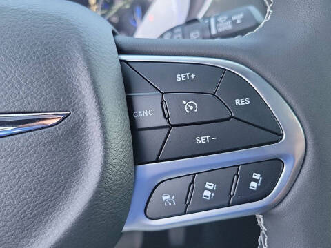 2026 Chrysler Voyager LX