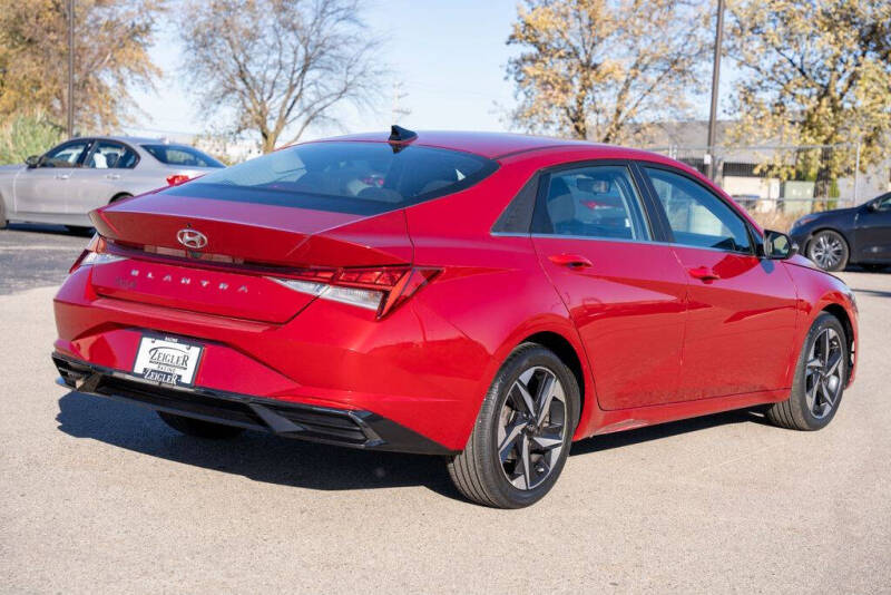 2022 Hyundai Elantra
