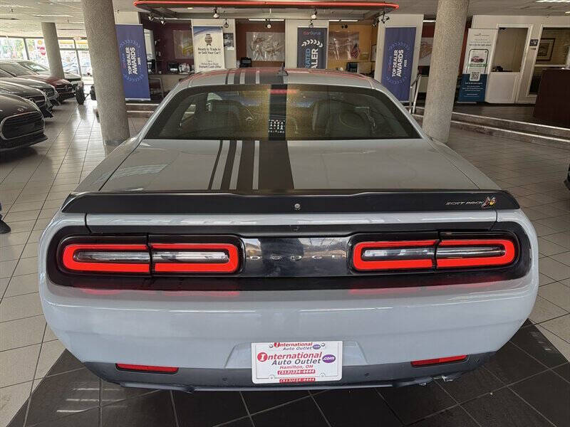 2022 Dodge Challenger R/T Scat Pack