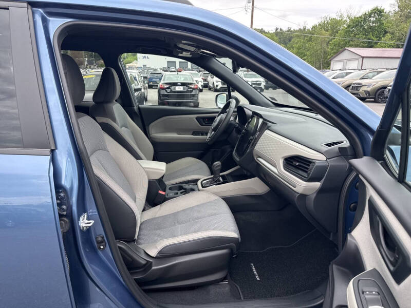 2025 Subaru Forester Premium