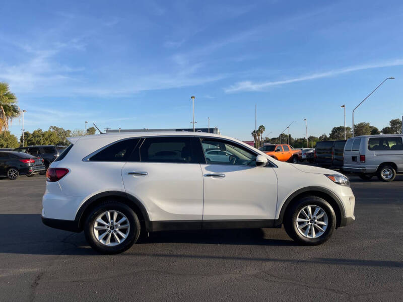 2019 Kia Sorento LX