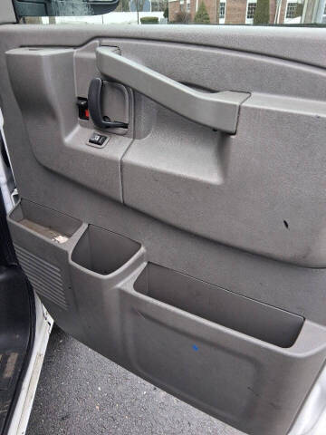 2019 Chevrolet Express 2500