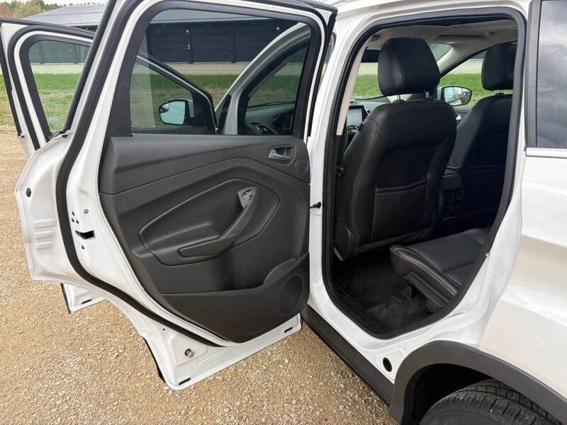 2014 Ford Escape Titanium - Photo 12