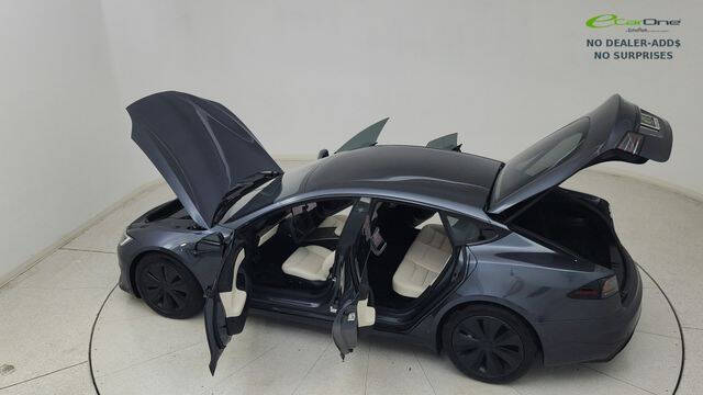 2022 Tesla Model S