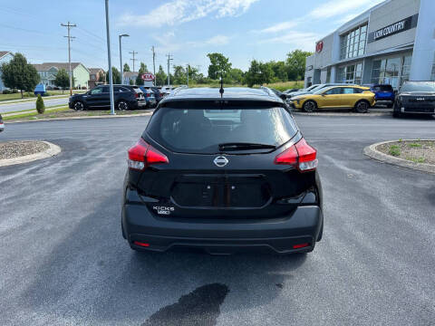 2019 Nissan Kicks S