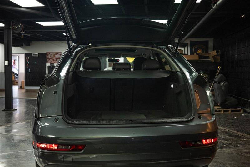 2016 Audi Q3 2.0T quattro Premium Plus