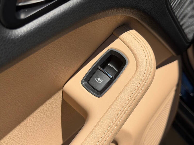 2021 Porsche Macan S