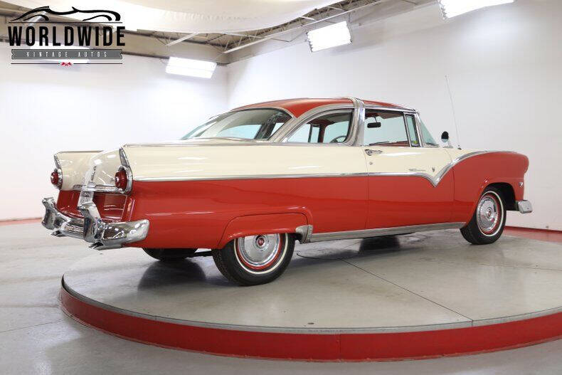 1955 Ford Crown Victoria