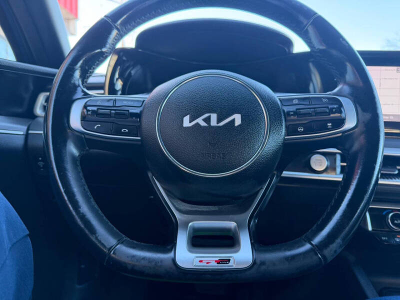 2022 Kia K5 GT-Line