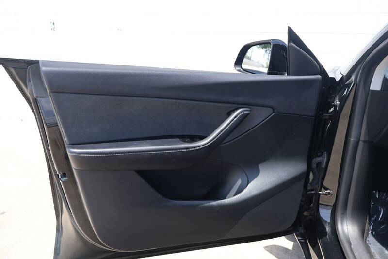 2020 Tesla Model Y Performance