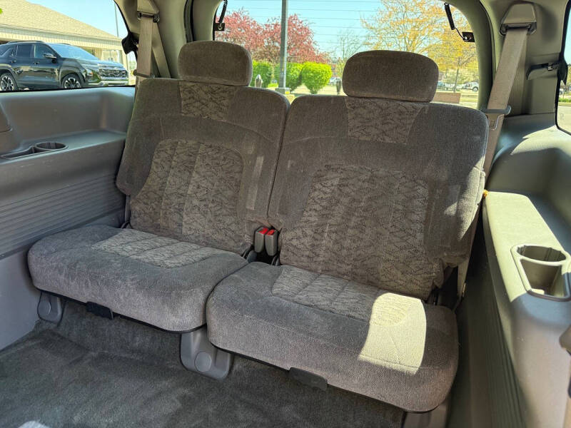 2004 GMC Envoy XL SLE