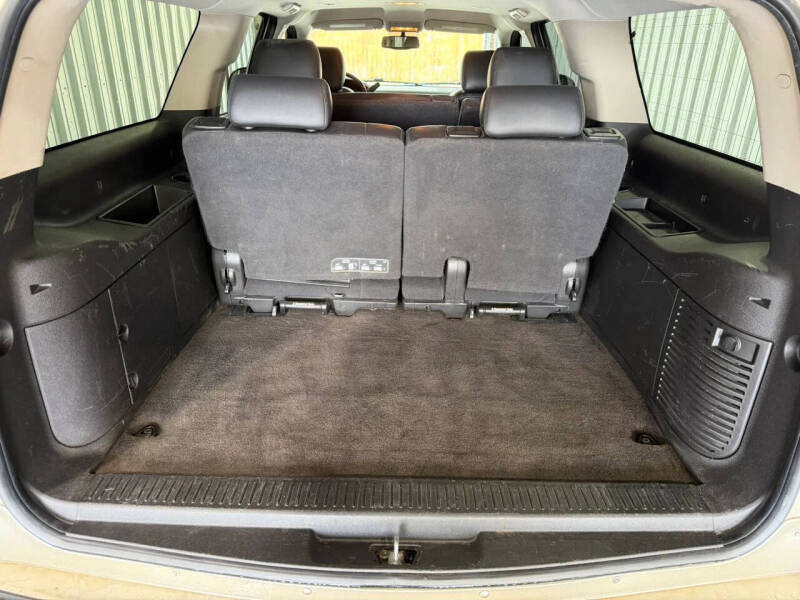 2014 Chevrolet Suburban LT