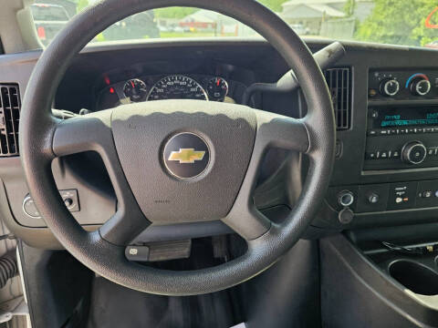 2020 Chevrolet Express 2500