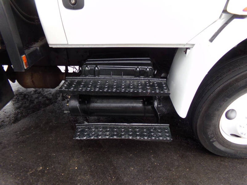 2011 International DuraStar 4400