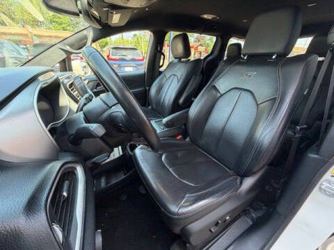 2020 Chrysler Pacifica Touring L Plus