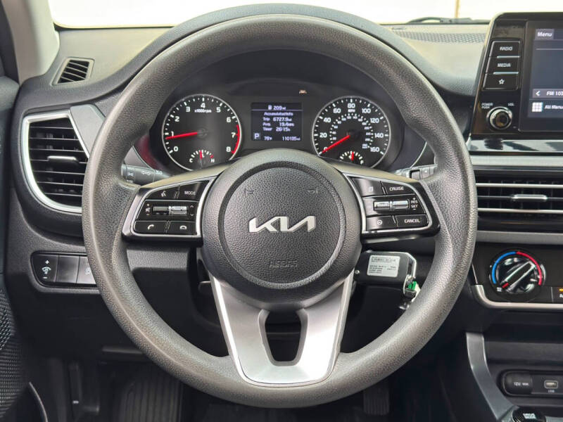 2023 Kia Seltos LX