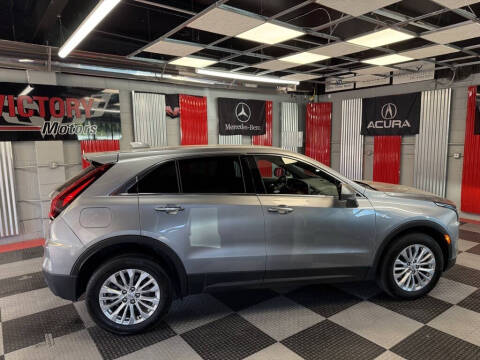 2024 Cadillac XT4 Luxury