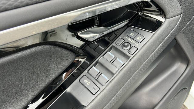 2023 Land Rover Range Rover Evoque P250 R-Dynamic S