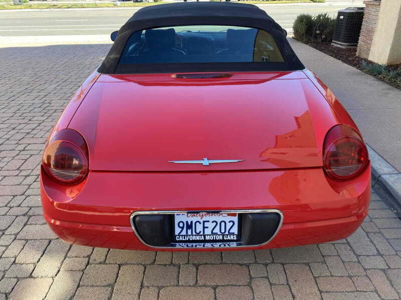 2002 Ford Thunderbird Deluxe