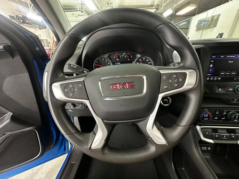 2024 GMC Terrain SLE